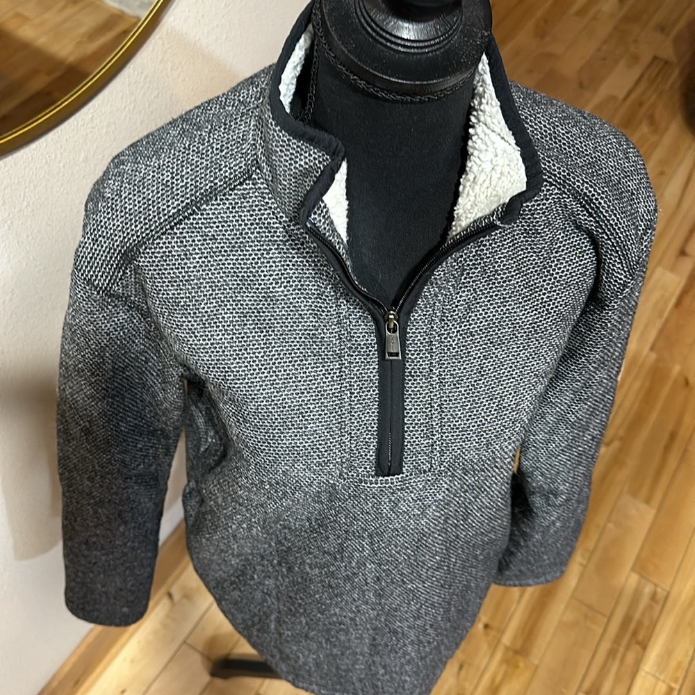 Orvis 1/4 zip ultra warm pull over jacket size medium coat jacket
